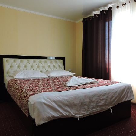 Inn Kochevnik Cholpon-Ata Ngoại thất bức ảnh
