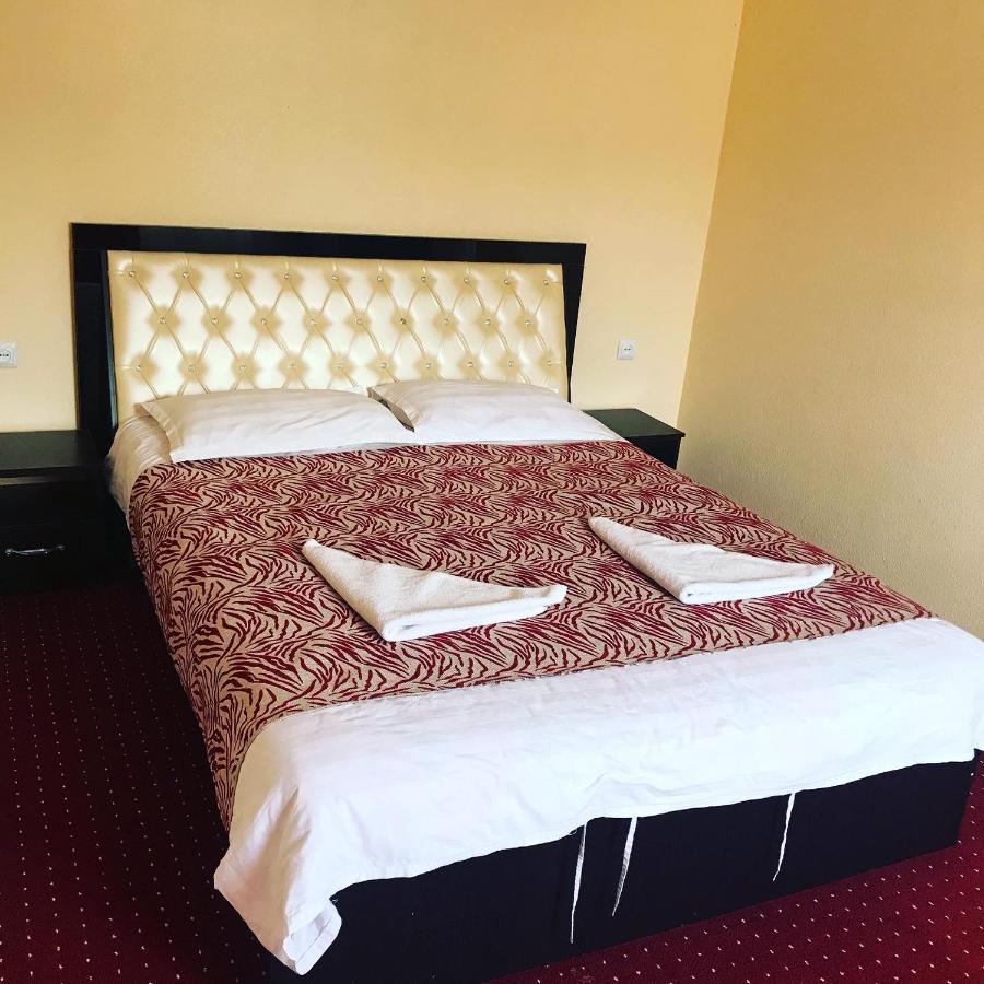Inn Kochevnik Cholpon-Ata Ngoại thất bức ảnh