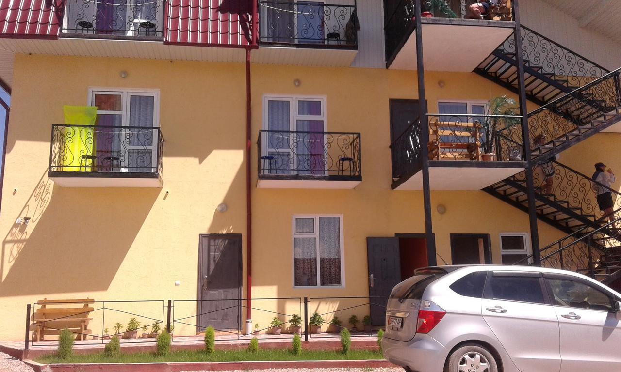 Inn Kochevnik Cholpon-Ata Ngoại thất bức ảnh