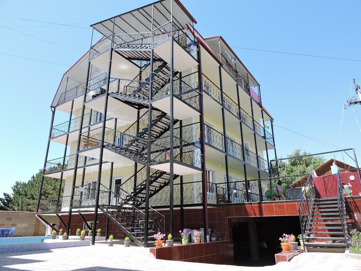 Inn Kochevnik Cholpon-Ata Ngoại thất bức ảnh