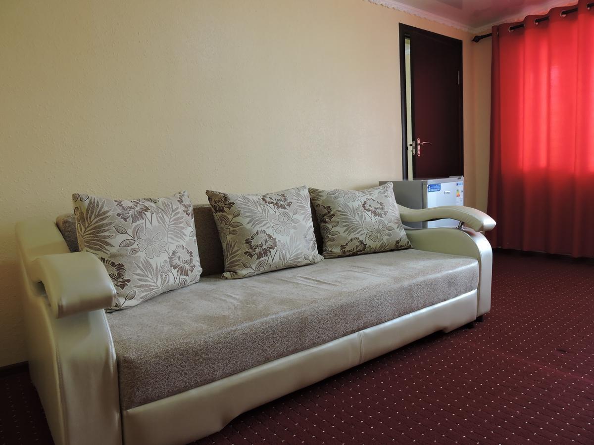 Inn Kochevnik Cholpon-Ata Ngoại thất bức ảnh